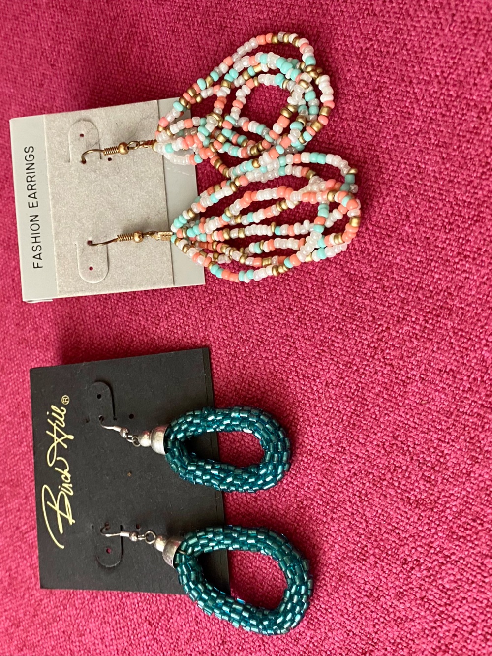 🧩 2/$20 Bundle of beaded earrings silver & gold set of 2 NWT